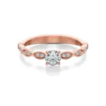 Pierścionek z różowego złota z diamentami AJPZ_133